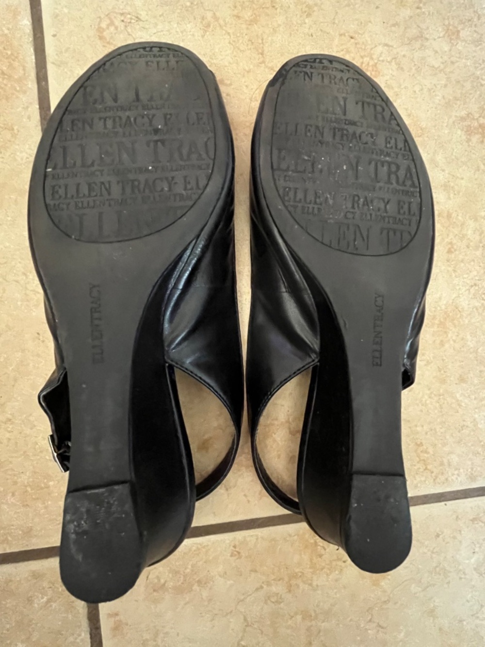 ELLEN TRACY LEATHER PEEP TOE WEDGES BLACK 8.5 - Picture 6 of 7